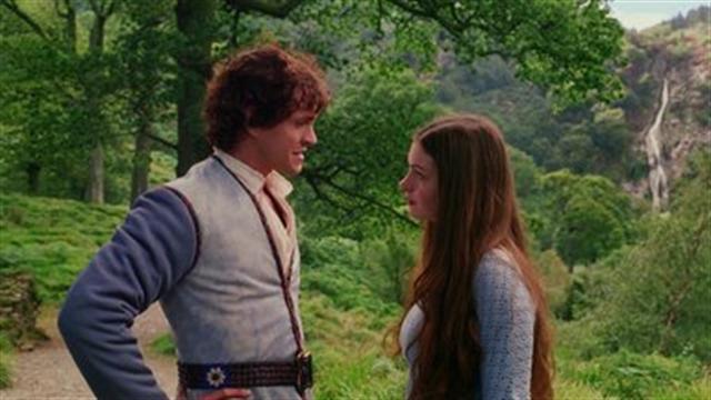 Ella Enchanted - A Royal Run-in
